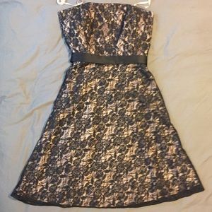 Ann Taylor LOFT Strapless Lace Dress w/ Belt